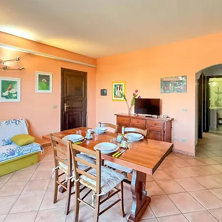 2 Bedroom In Lu Bagnu * Castelsardo