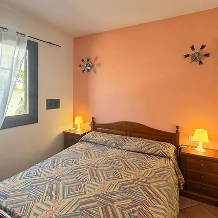 2 Bedroom In Lu Bagnu Apartman
